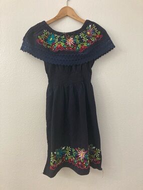 Boho Embroidered Navy Midi Dress with Floral Embroidery